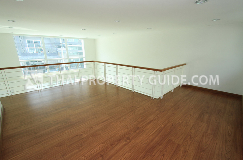 Townhouse in Lat Phrao 